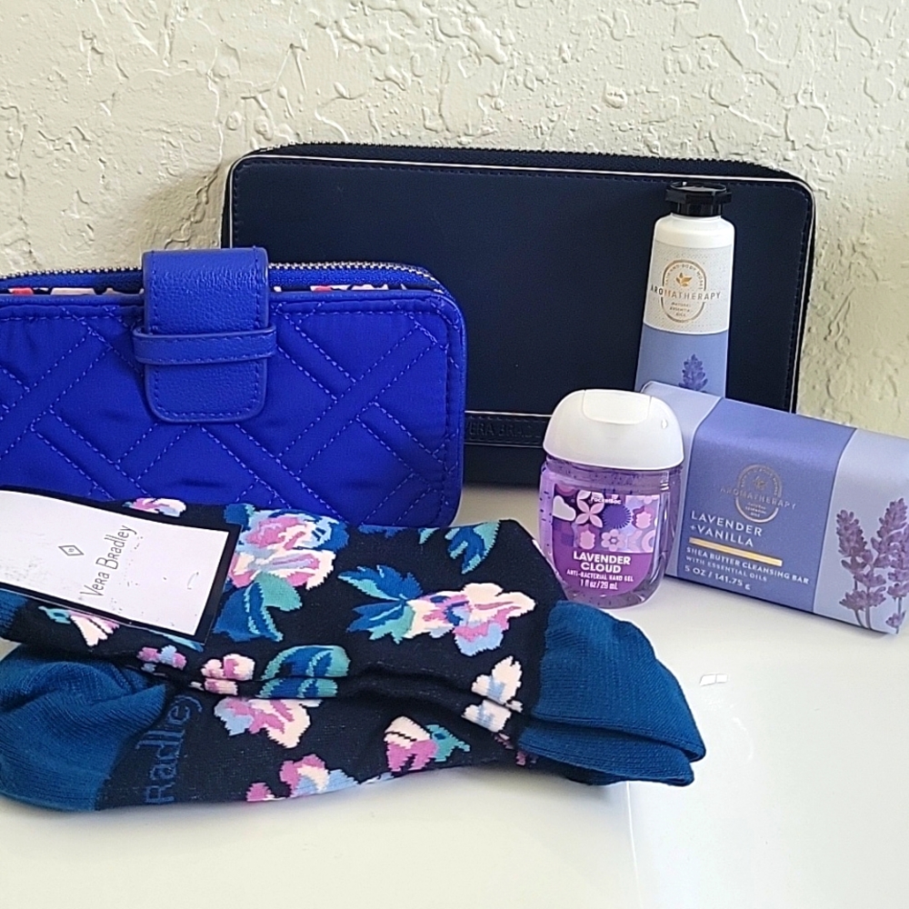 NEW BATH & BODY WORKS/VERA BRADLEY Bundle of 6 pcs
